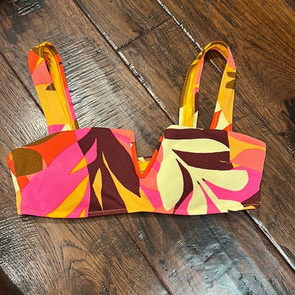 aerie Swim Cute Aerie Tropical Swimsuit Top Poshmark